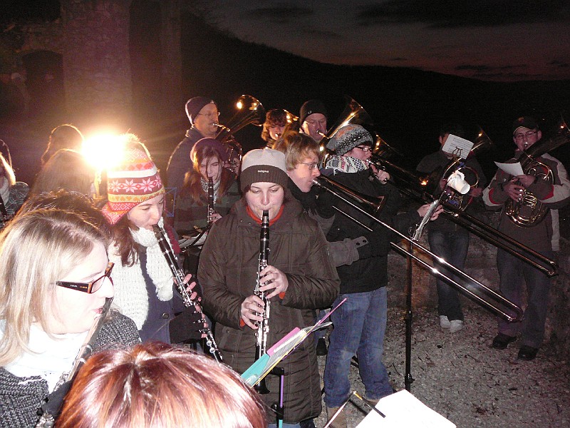 Weihnachtsliederspiel vom Schloss (54).JPG